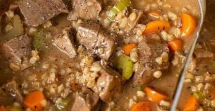Crockpot Beef Barley Soup