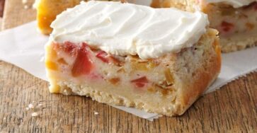 Frosted Rhubarb Custard Bars