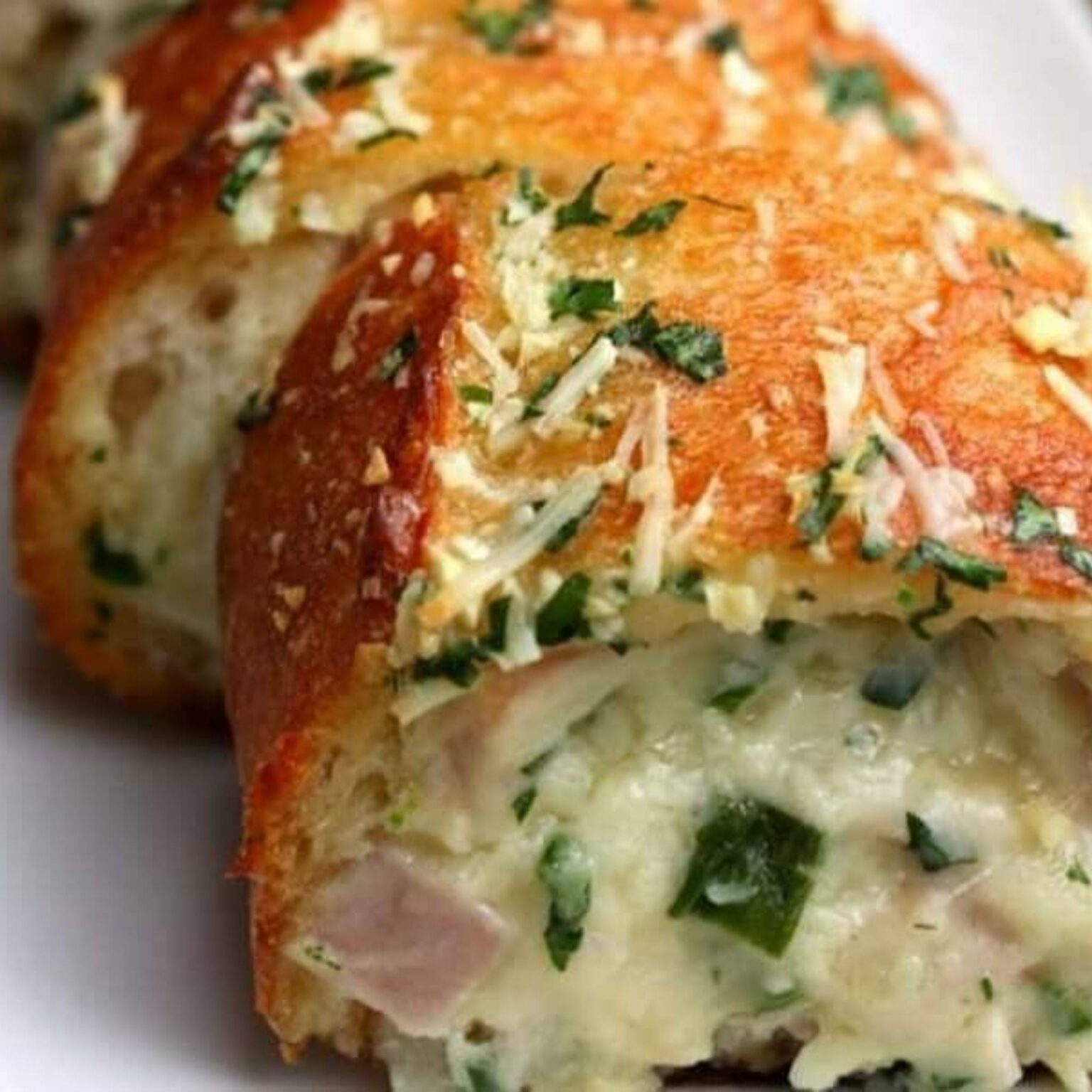 Garlic Bread With Ham And Cheese