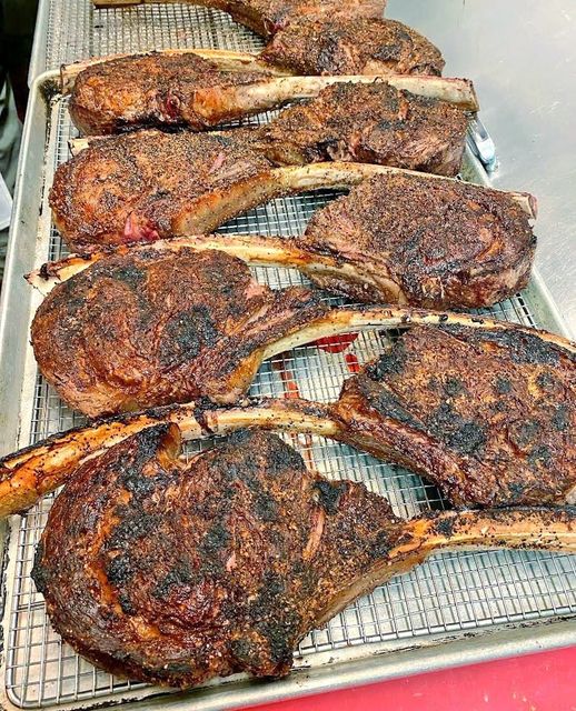 Grilled Tomahawk Steak