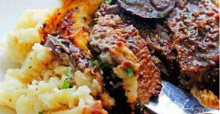 Peppercorn Crusted Filet Mignons