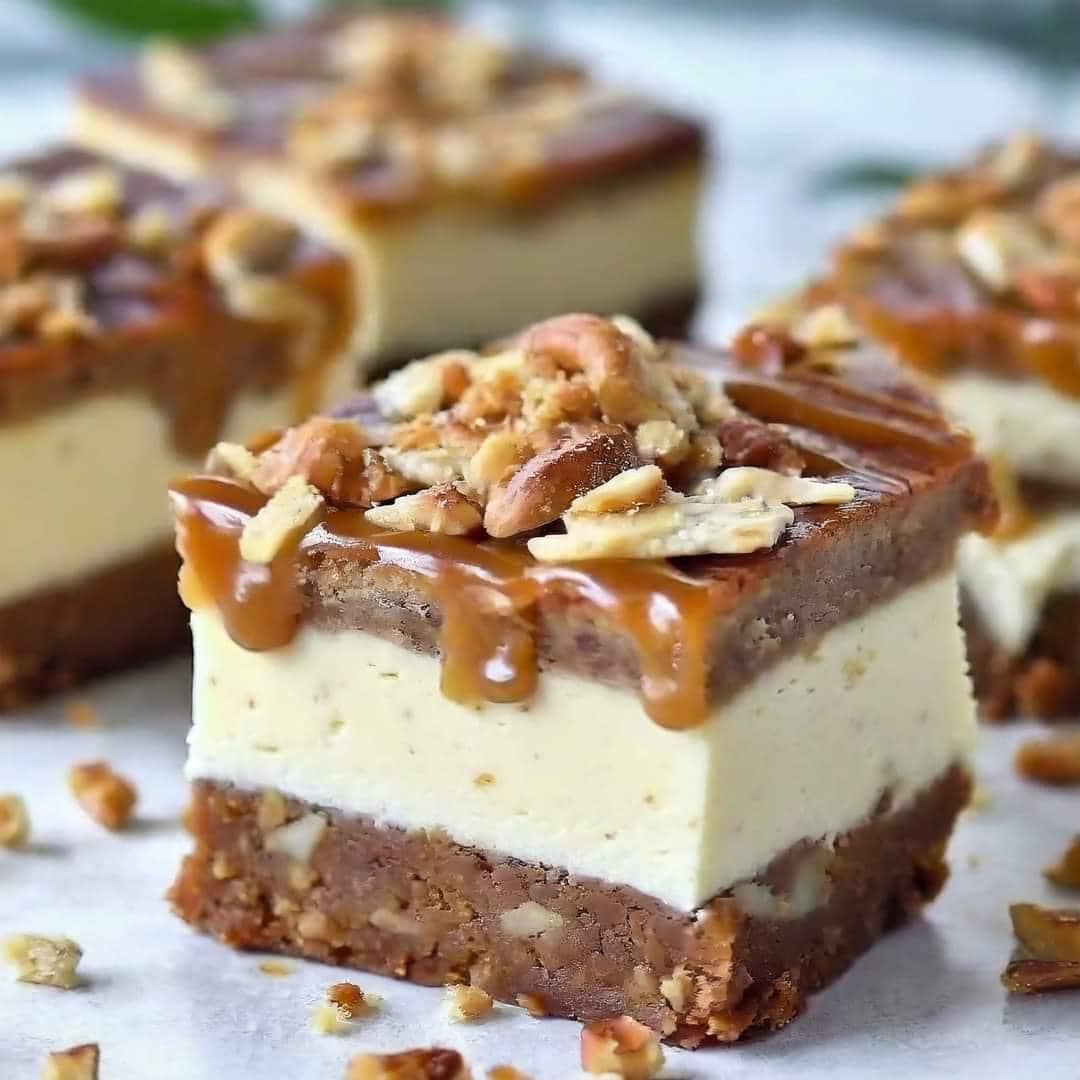 Praline Crumb Caramel Cheesecake Bars