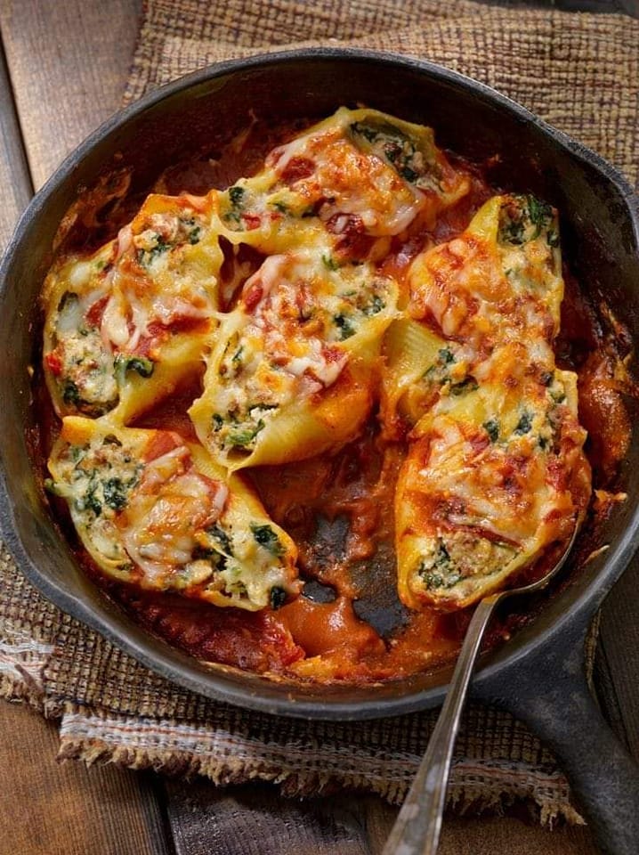 Vegan Stuffed Shells With Spinach And Cheese