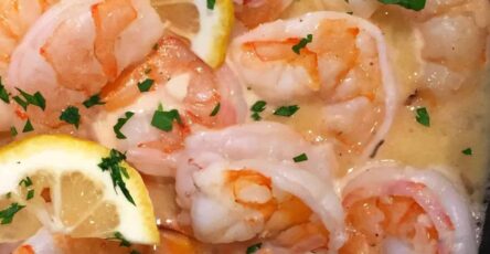 Lemon And Garlic Butter Shrimp Scampi