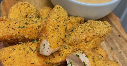 Ried Lemon Pepper Salmon Sticks With Old Bay Blue Cheese