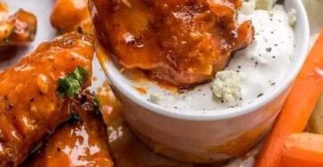 Baked buffalo chicken wings