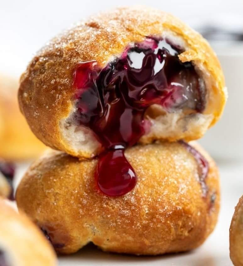 Blueberry pie bombs