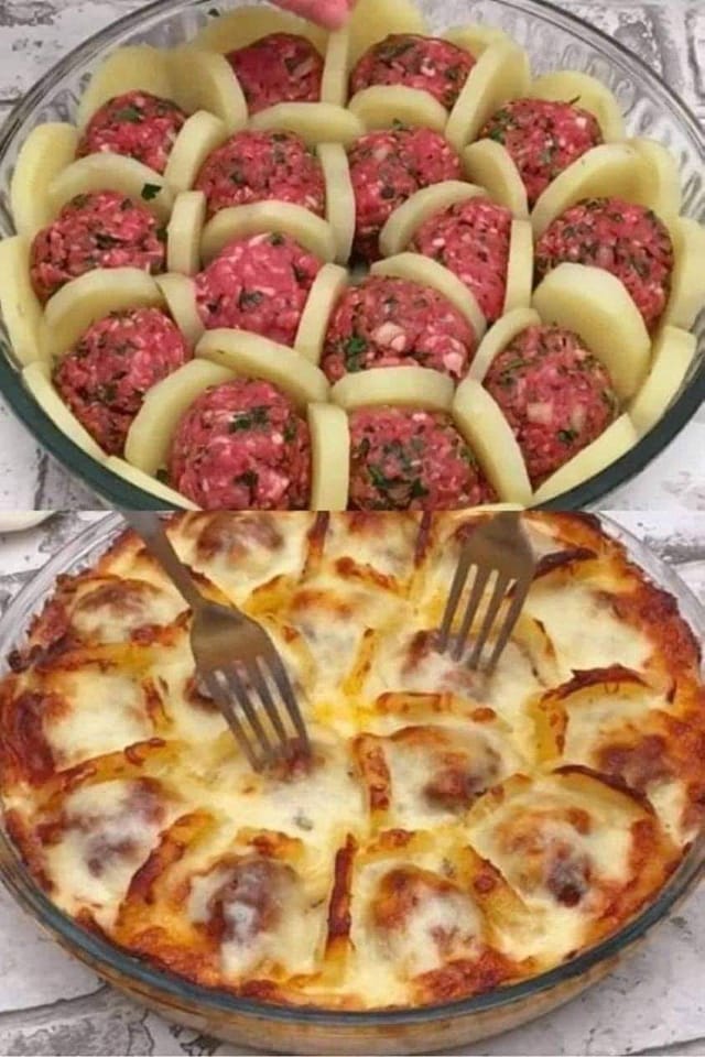 Cheesy spinach meatball & potato bake