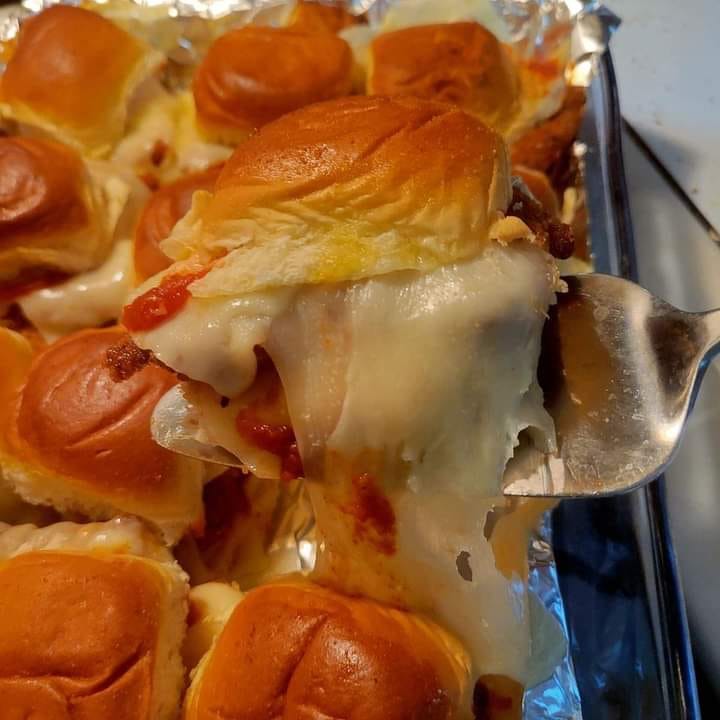 Chicken parmigiana sliders