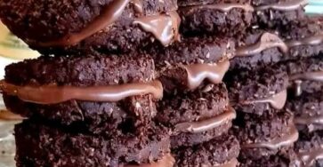Romany creams