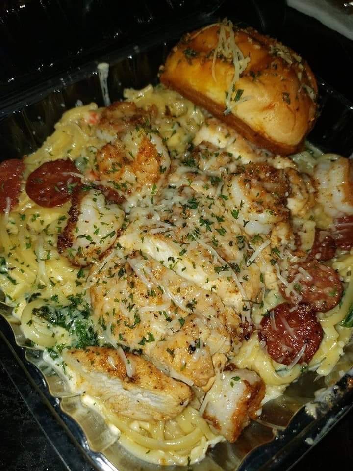 Shrimp and chicken stir fry