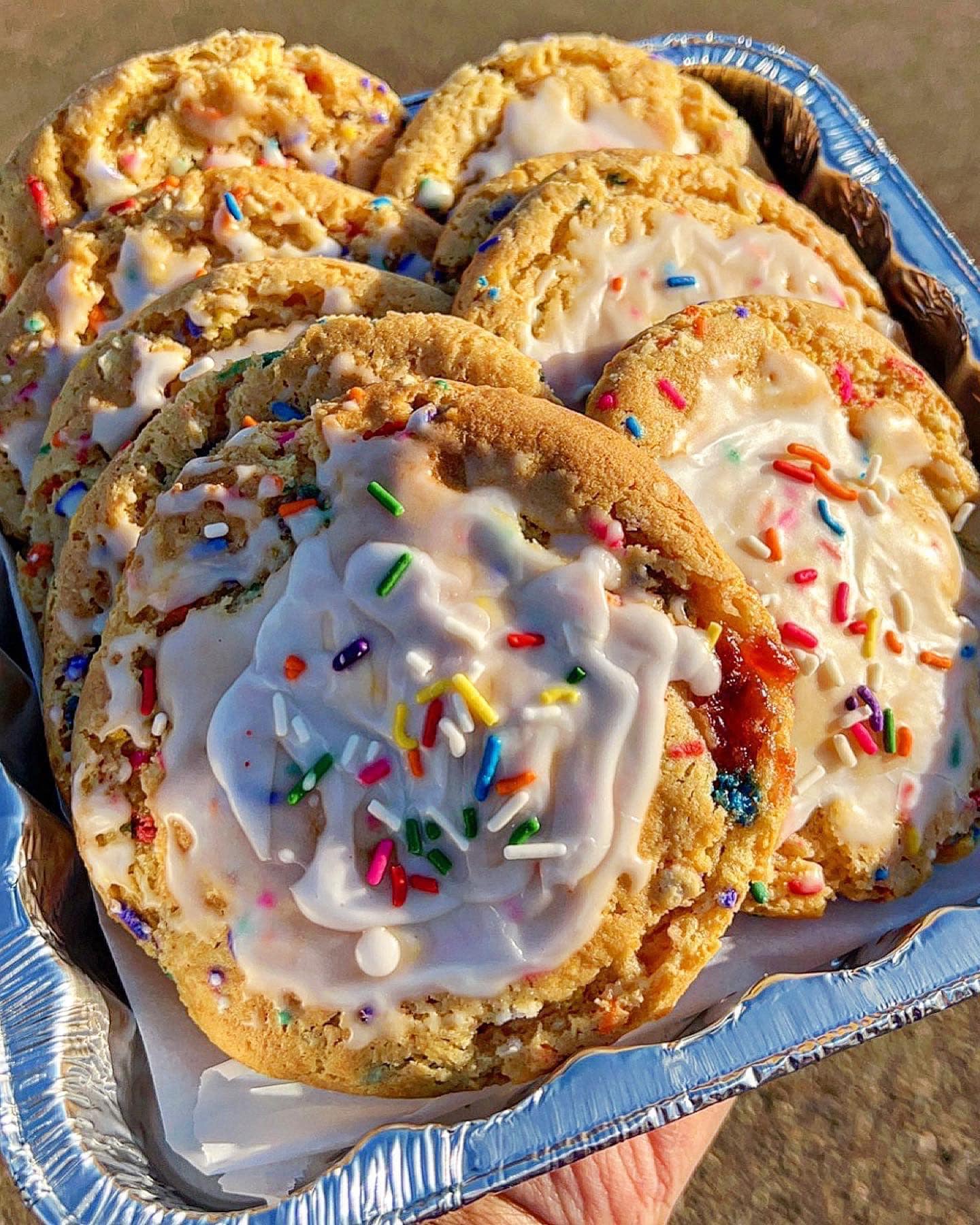 Strawberry pop tart cookies